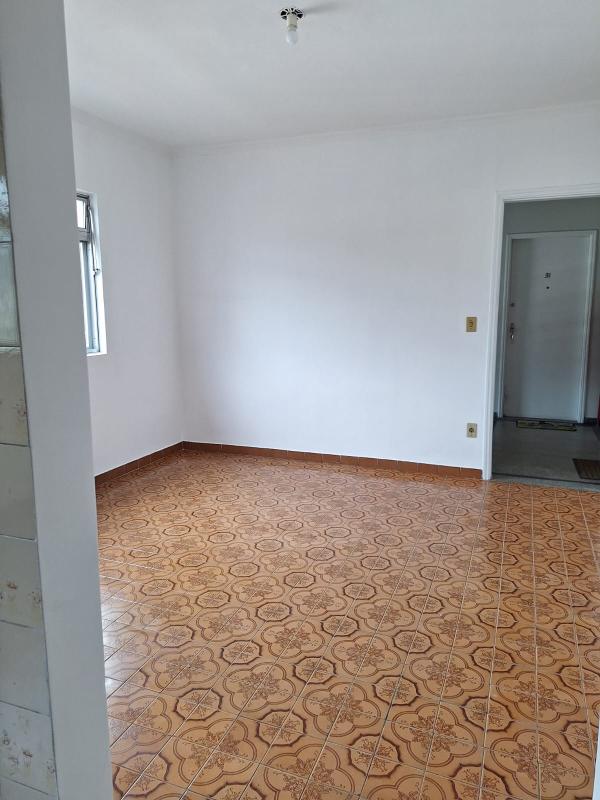 Apartamento 2 dormitórios, 1 vaga, São Vicente Carrefour